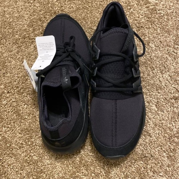 tubular radial black